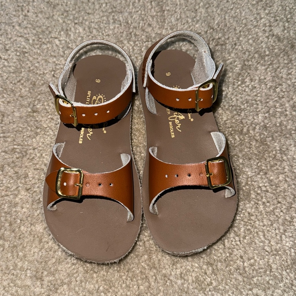 EUC Brown Leather Sun San Sandals Size 9 toddler